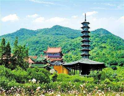 温州国安寺石塔 项绍雄摄