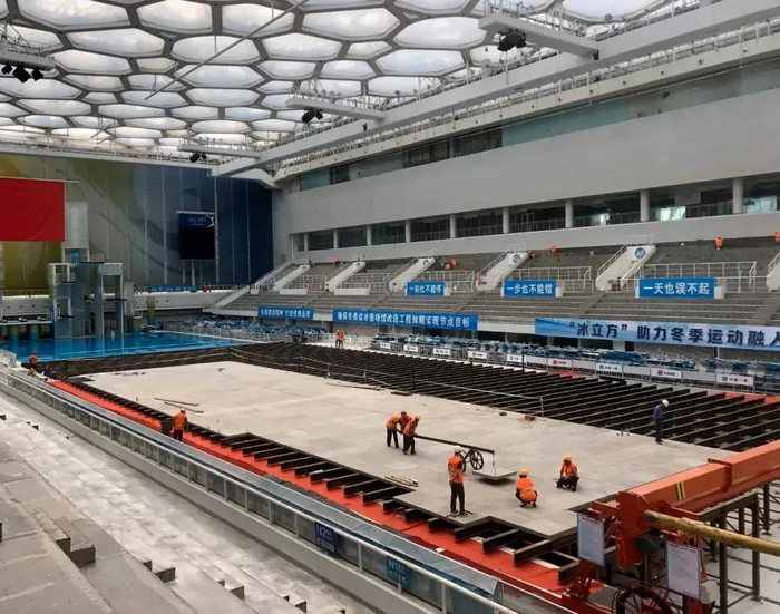 变身“冰立方”的水立方（图源：国家游泳中心）