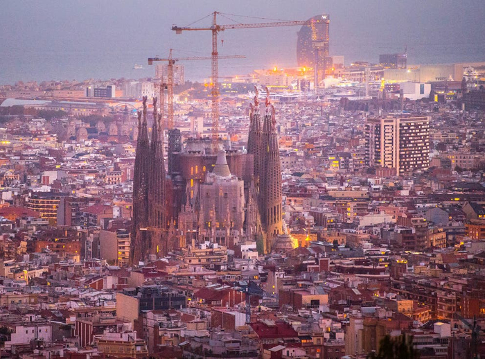 建设中的圣家堂&nbsp; 图源：独立报