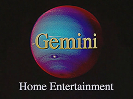 这个分辨率极低的Logo，在后续的剧集中越来越模糊，越来越诡异