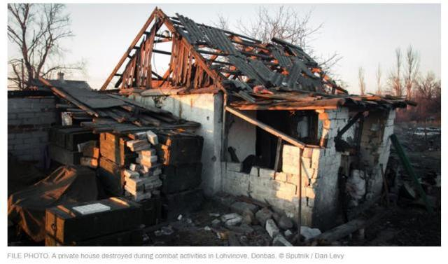 在顿巴斯冲突中被毁的房屋 图源：俄卫星通讯社