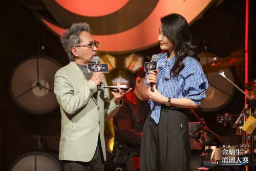 深圳市华唱原创音乐基金会理事长 蒋智 （图右）