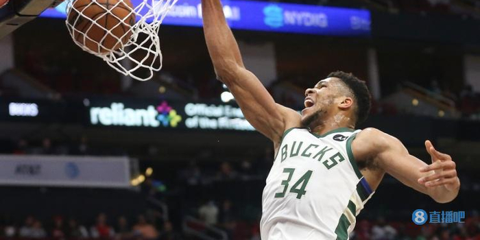 字母哥连续五场30