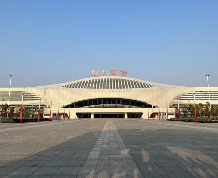 赣深高铁起点——赣州西站（图：杔格）