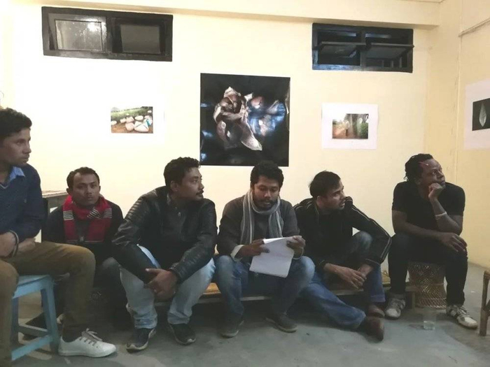 ●前来参加活动的人带来朋友的一封信，读给大家听。