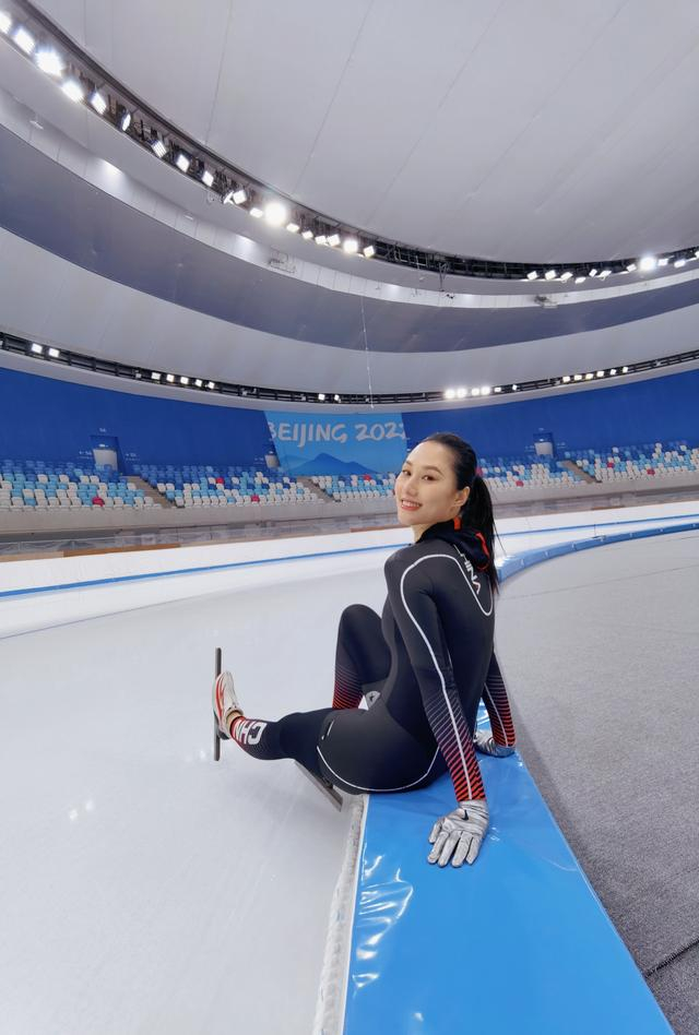 未能参加北京冬奥会，张虹至今有些遗憾。受访者供图