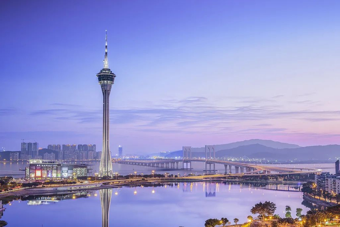 澳门城市夜景（图源：视觉中国）