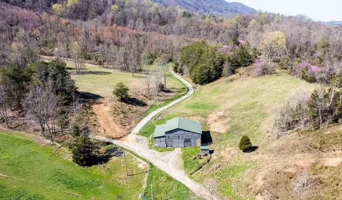 ▲文亨进以4.6万美元的价格收购的土地。他计划用这处房产重建臭名昭著的“统一教”