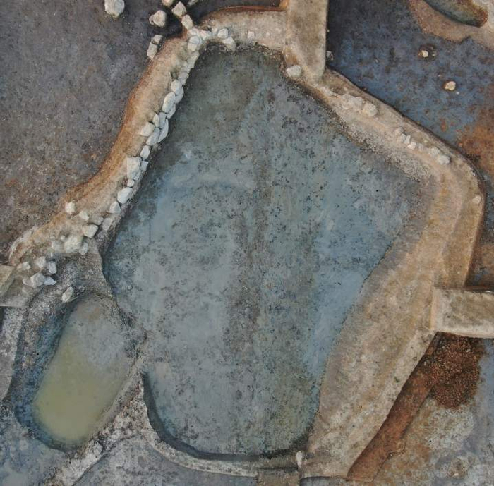 吕岙遗址宋元时期池塘遗迹H8