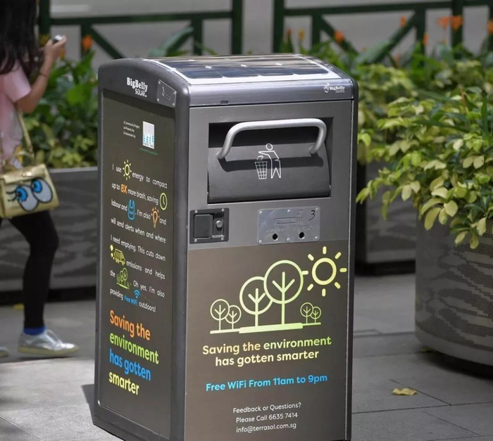 ▶新加坡光伏智能垃圾箱，还提供Wi-Fi热点（来源：互联网）