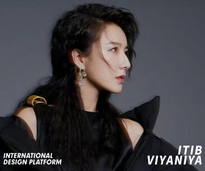 薇娅合作推出了服装品牌ITIB，在“双十一”销售排名天猫女装第一。图片来源：ITIB