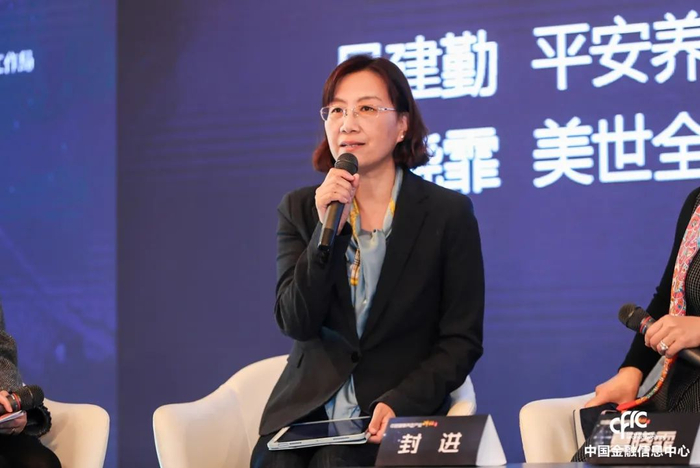 复旦大学经济学院公共经济系主任、复旦大学教授、博士生导师封进