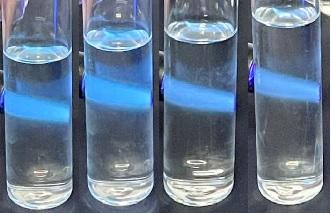 酱香型白酒的丁达尔现象，十分明显。