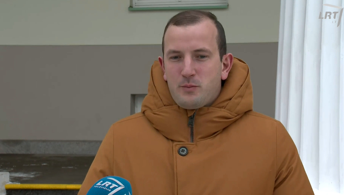 欧盟委员会委员辛克维丘斯接受LRT采访，视频截图