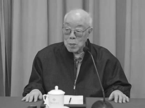 王绶琯（资料图）