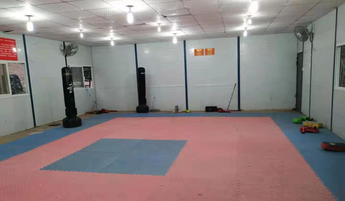  ↑小丁与同学平时训练的场地