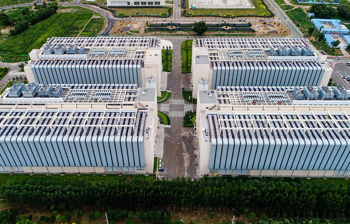 △这是位于呼和浩特市和林格尔县境内的中国电信云计算内蒙古信息园。