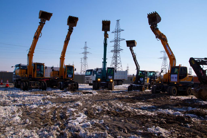 锡尔河州1500兆瓦燃气联合循环电站动工现场