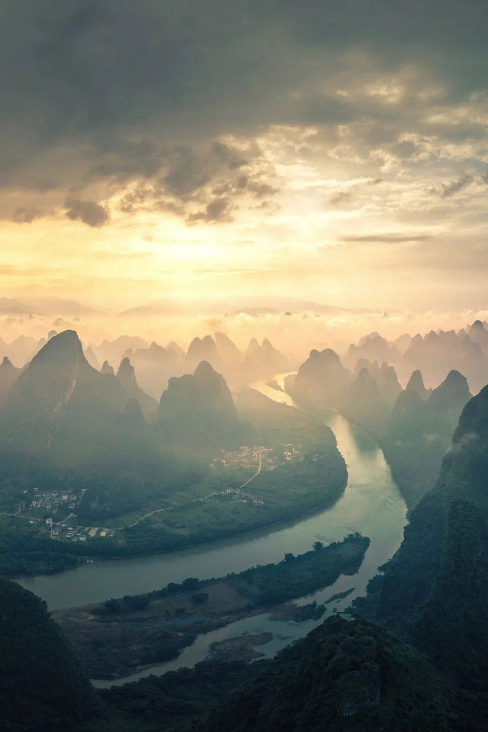 ▲ 桂林漓江。 摄影/壹米网线