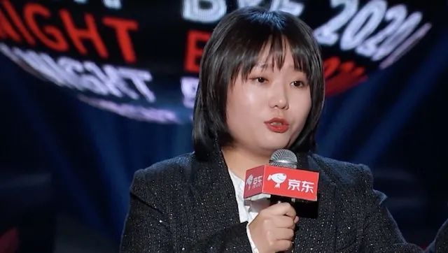 杨笠、李雪琴等女性脱口秀演员的崛起是去年最值得关注的文化现象之一。图为李雪琴。