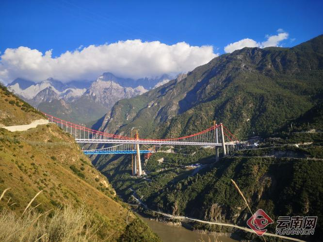 香丽高速公路试通车杨建华　供图