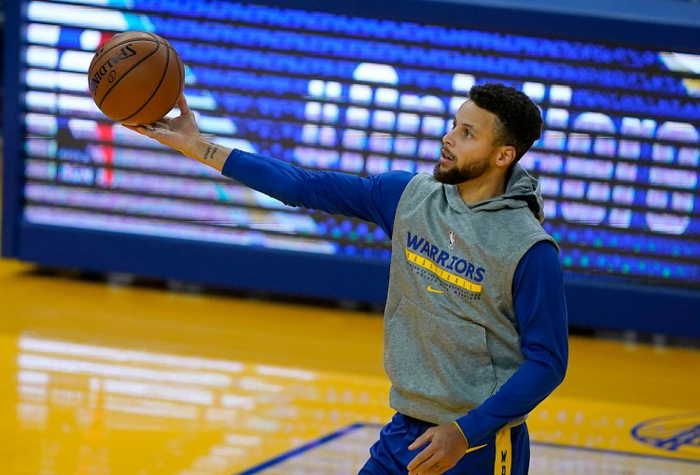 [–][GSW] Stephen Curry athleticsfan06 158 指標 1小時前