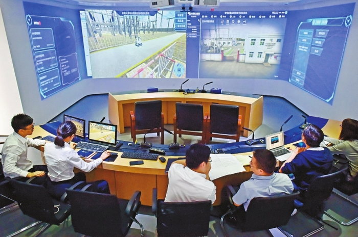 　　中山智能运维示范区生产监控指挥中心。南网传媒全媒体记者 李志杰 通讯员 谭茂茜 摄