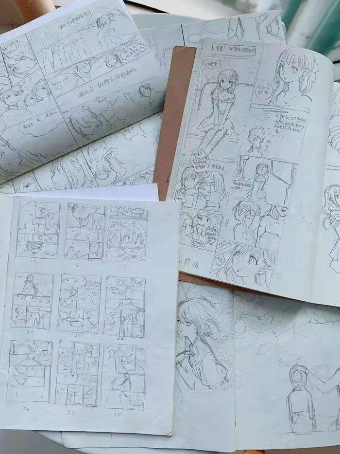 图：作者用来记录灵感的漫画手稿