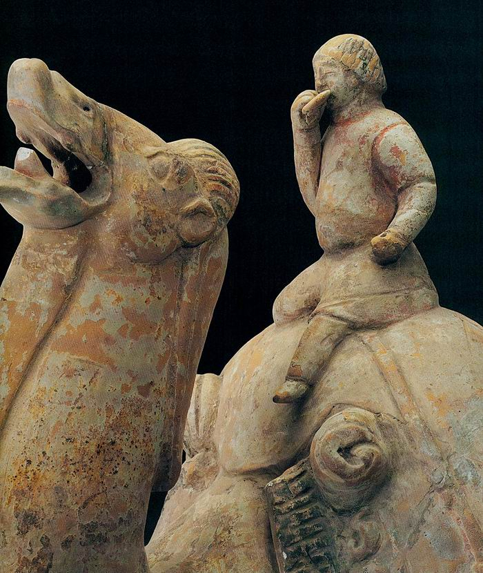 〔图三十七〕骑驼俑山西太原沙沟村隋斛律徹墓出土