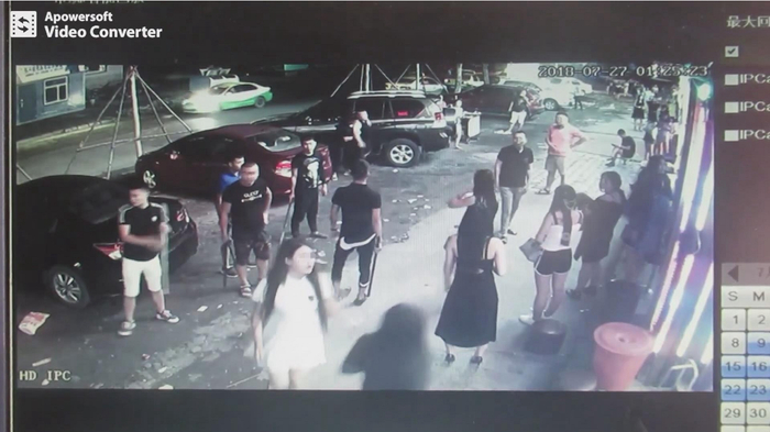  （监控显示该犯罪团伙寻衅滋事现场）