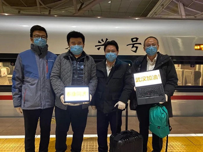  刘挺军、陈奕伦等5人逆行武汉