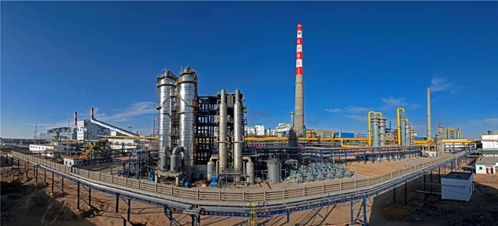 察尔汗盐湖金属镁一体化项目厂区。（资料图片）