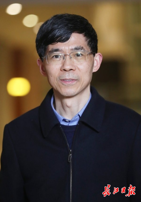 全国政协委员何建华 记者何晓刚 摄