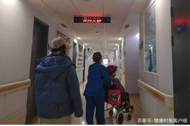 北京天坛医院意识障碍病区。王艾冰摄