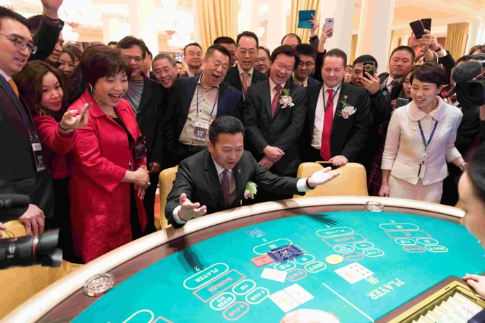 图片来源：蓝鼎国际官网