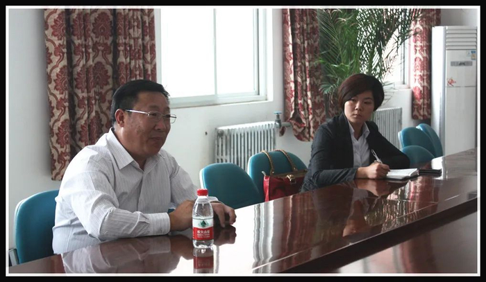 图左为孟凡镰&nbsp;图片来源：郑州城市职业学院官网