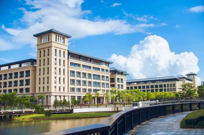 澳大搬到了横琴，更像一所真正的大学了。/图虫创意