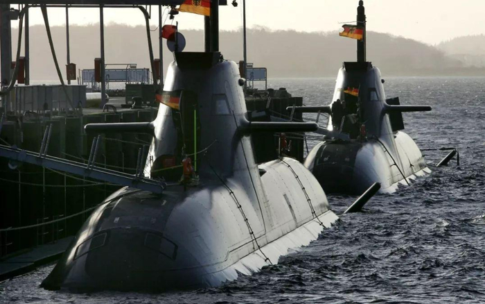  德国海军装备的212型常规潜艇。