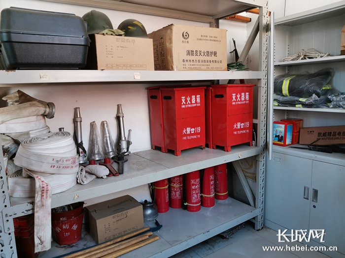 钟南路社区的微型消防站。长城网记者 周亚彬 摄