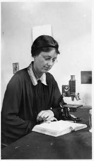 凯瑟琳·德鲁·贝克（Kathleen Mary Drew-Baker）。图片来源：wikipedia