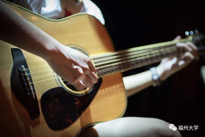 （许亦杰 摄）