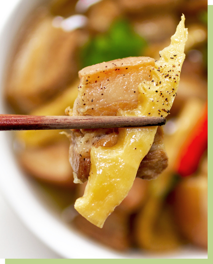 春笋可煎炒煨炖，各有风味。©Vickypham.com