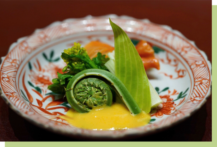 赤贝，浸春野菜，辛子酢味噌。©Seikuchina