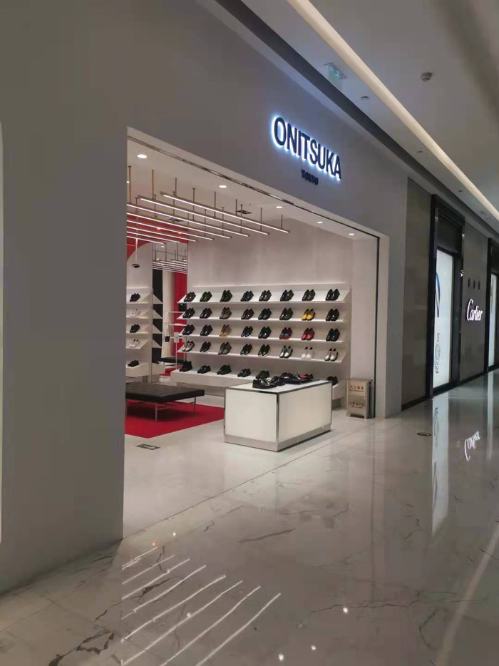 图为THE ONITSUKA国内首家门店