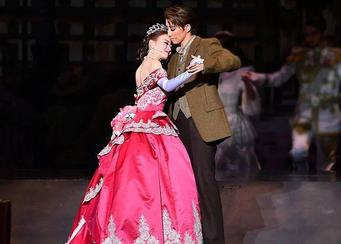 《ANASTASIA THE MUSICAL》剧照