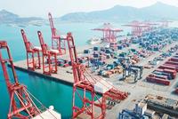 海关统计:前2月货物贸易进出口总值增长32.2%