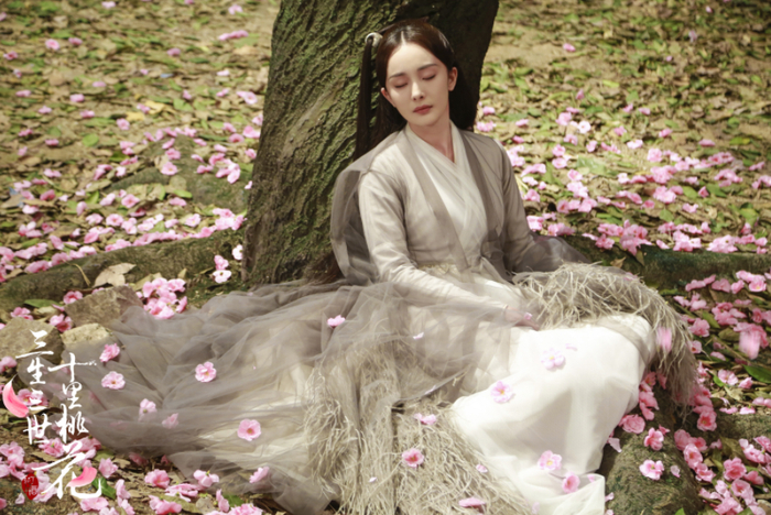 眼睛一睁一闭，七万年过去了。/《三生三世十里桃花》