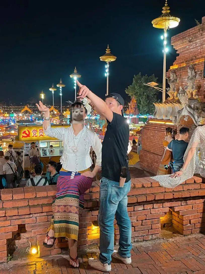 摄影师大哥在指导我