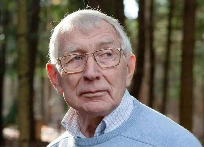 传奇工程师卢·奥腾斯