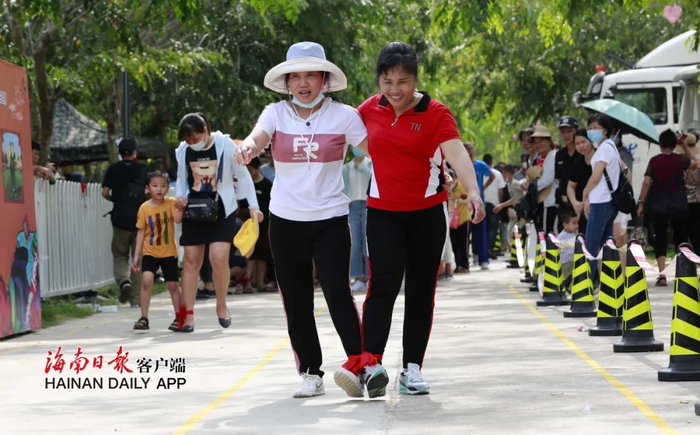 昌江少数民族传统体育趣味活动。海南日报记者 陈元才 摄